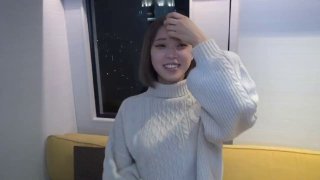 IPX-385 「どこまで触るんですか…？（心の声）」 スケベ整体師にイヤと言えない制服少女 桃乃木かな